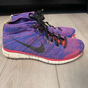 Nike Chukka High pink